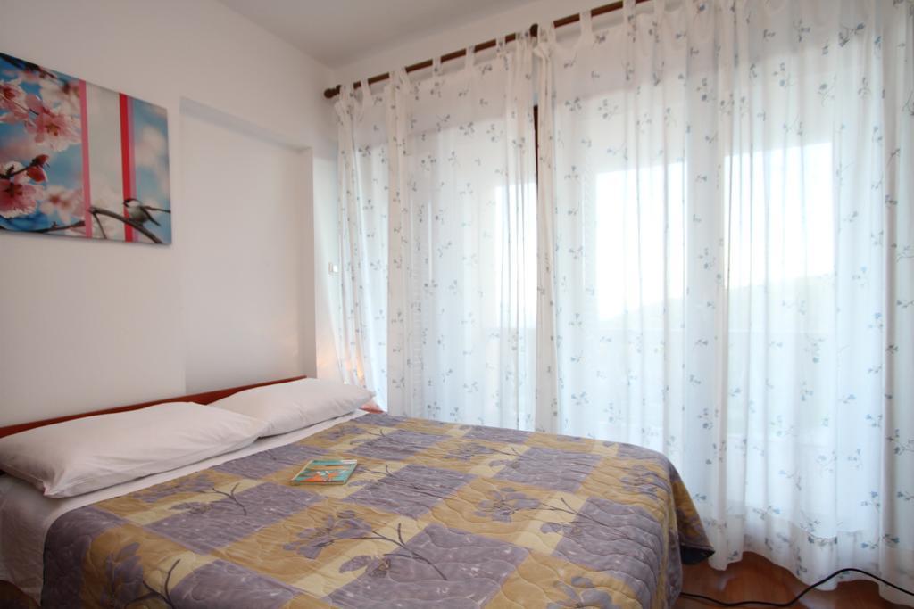 Apartments Rajkovic Labin  Zimmer foto