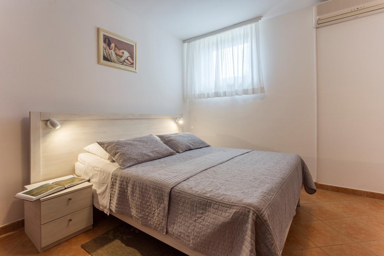 Apartments Rajkovic Labin  Exterior foto
